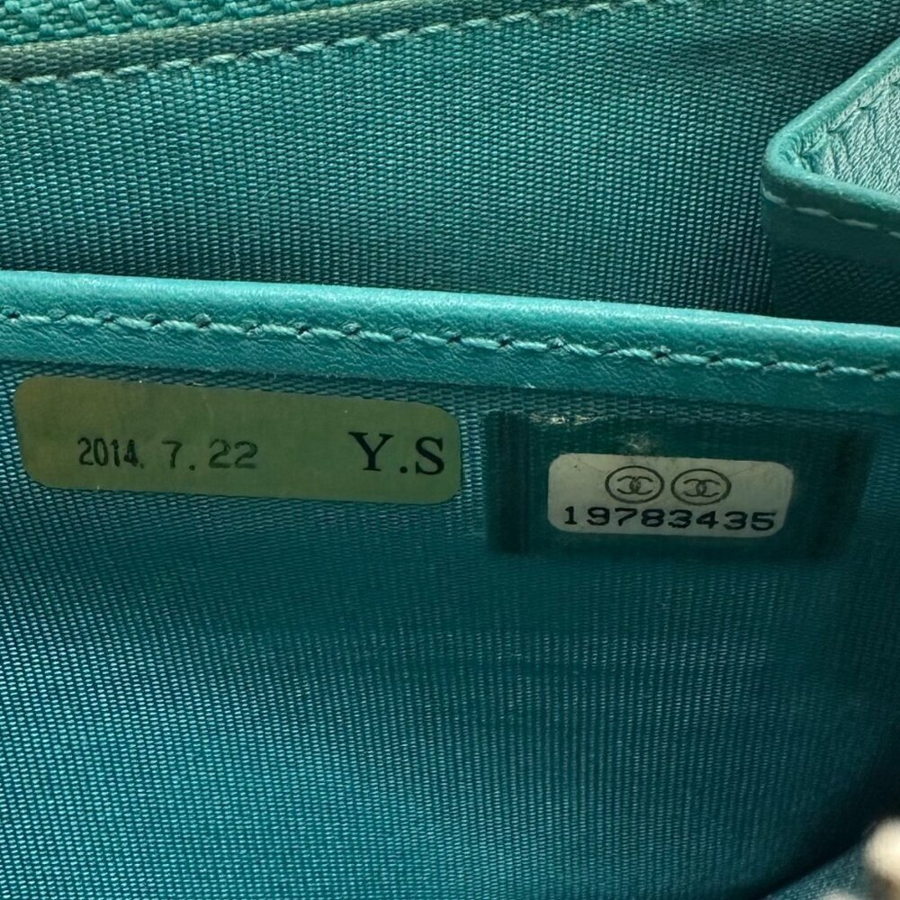 Chanel CC Matelasse Zip Around Long Wallet - Green/Teal - Picture 7 of 16